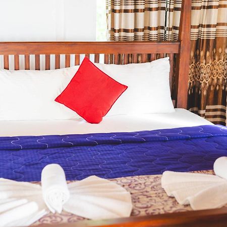 Harmony Beach Resort 탕갈레 외부 사진