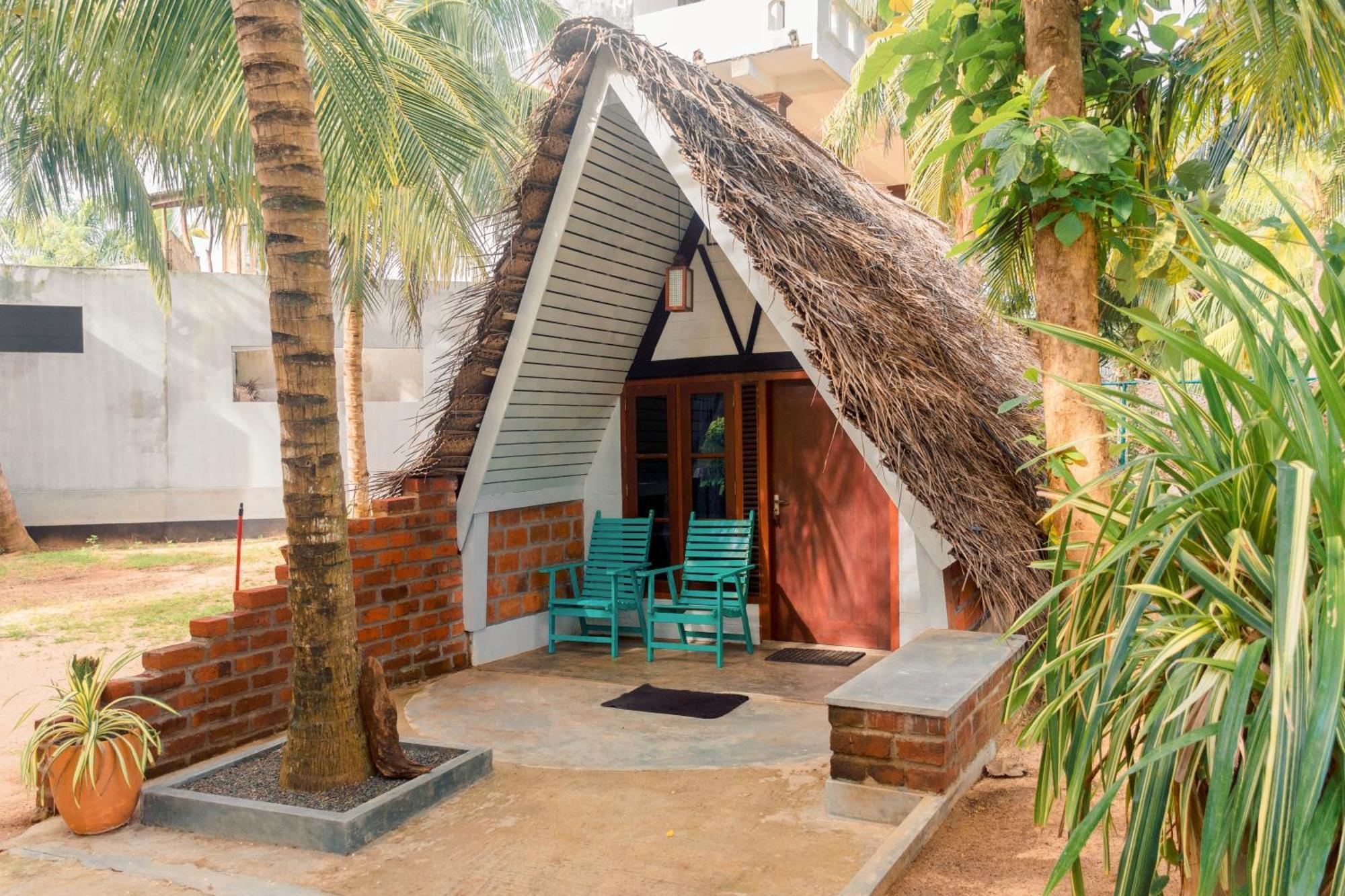Harmony Beach Resort 탕갈레 외부 사진