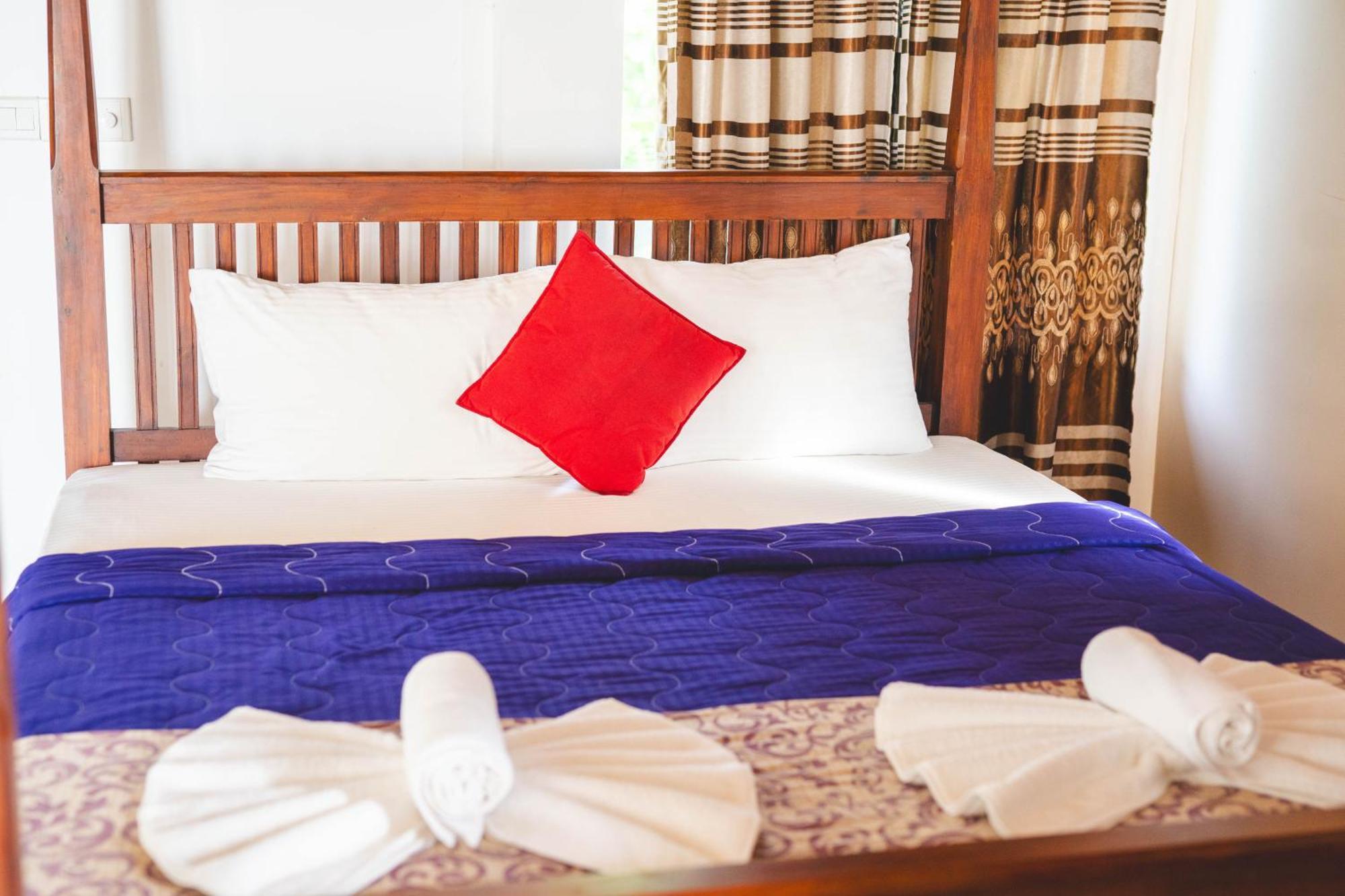 Harmony Beach Resort 탕갈레 외부 사진
