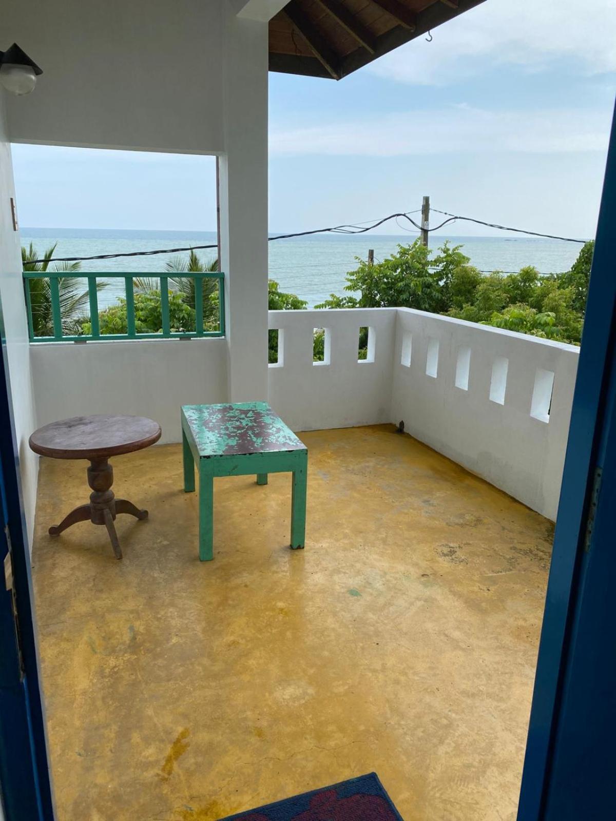 Harmony Beach Resort 탕갈레 외부 사진