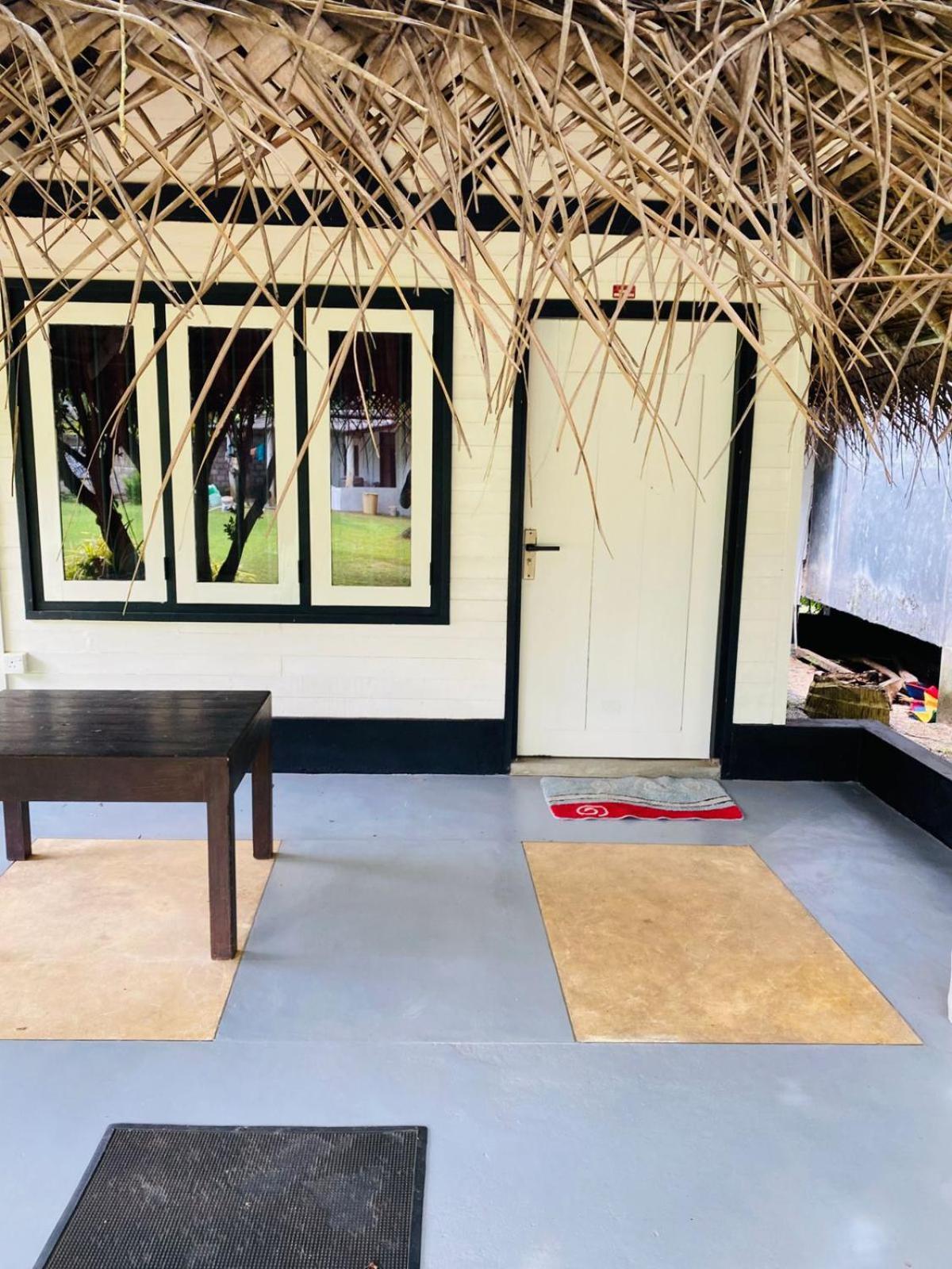 Harmony Beach Resort 탕갈레 외부 사진
