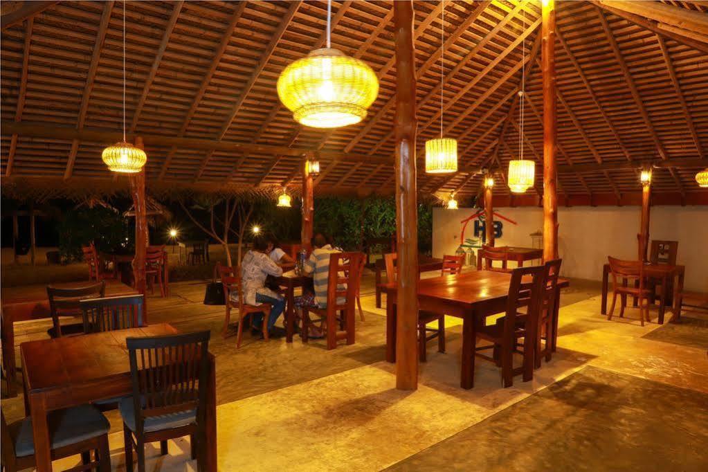 Harmony Beach Resort 탕갈레 외부 사진