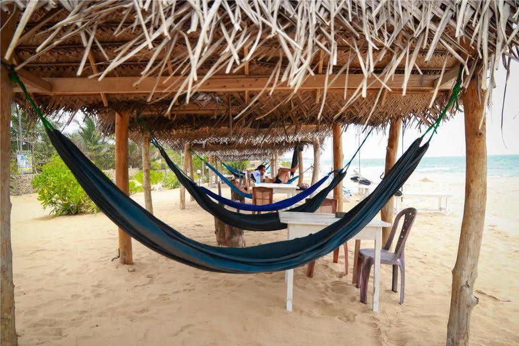 Harmony Beach Resort 탕갈레 외부 사진